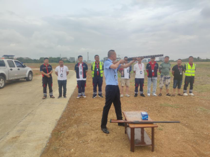 1663581209341155.png 飛行區(qū)管理部開(kāi)展驅(qū)鳥槍支使用管理培訓(xùn).png